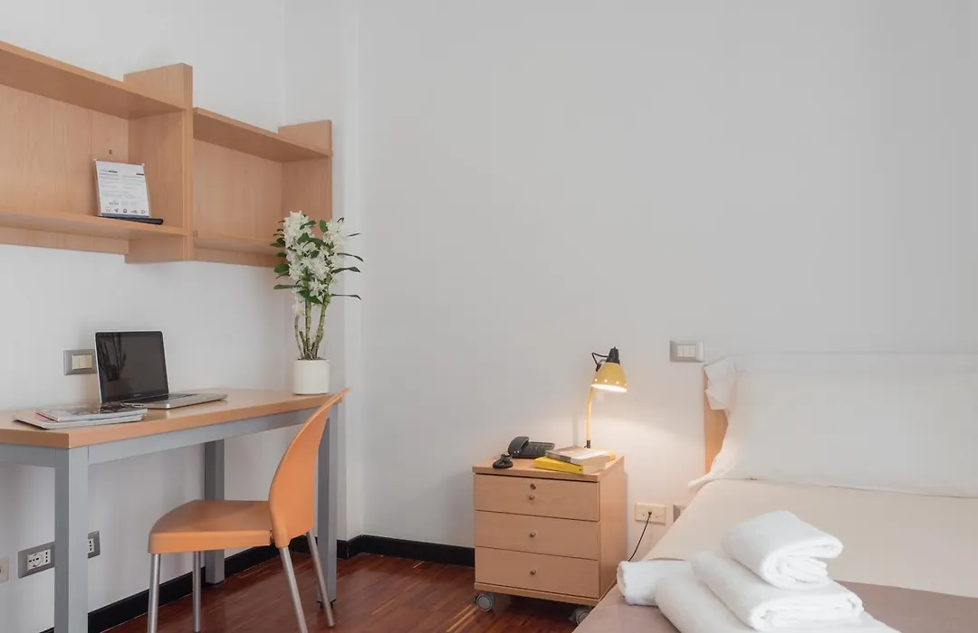 Camplus Lambrate Casa Per Ferie-1