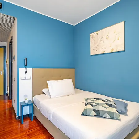 Camplus Lambrate Casa Per Ferie-2