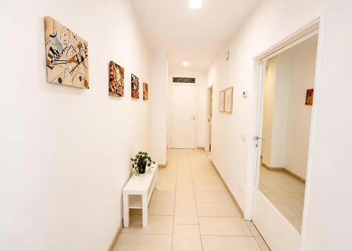 Marco Polo Apartment